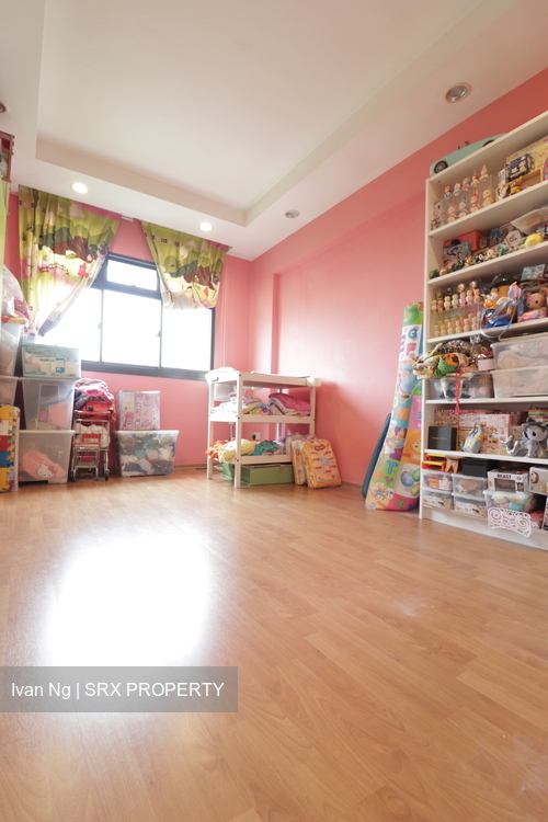 Blk 674B Jurong West Street 65 (Jurong West), HDB 5 Rooms #180032012